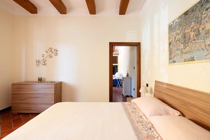 топла и тиха стая, идеална за тихи нощи и ярки събуждания