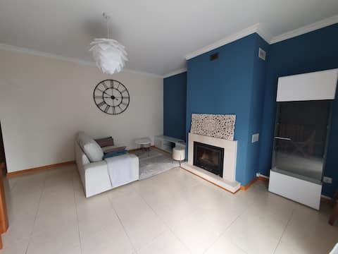 Airbnb em destaque: 2-bedroom apartment em União Das Freguesias De Pataias E Martingança