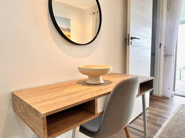 Stunning views on Signal Hill gallery image 5