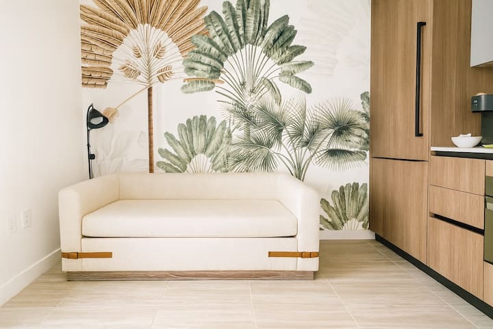 Beach Vibes At 72 Park - Miami Beach