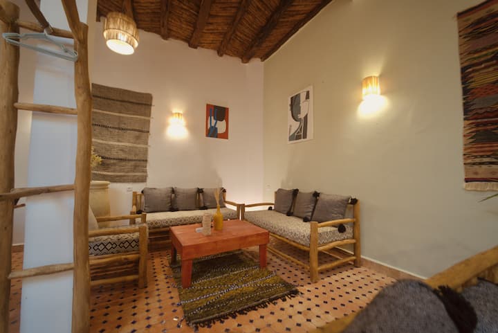 Charming Double Room Bed & Breakfast Stay In Riad - Essaouira