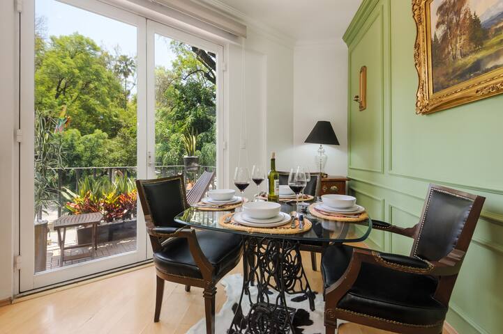 Vintage Boutique Apartment Roma Norte 2Br/2Ba gallery image 3