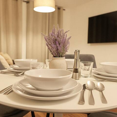2-Bedroom flat – Central London – Trafalgar Square gallery image 5