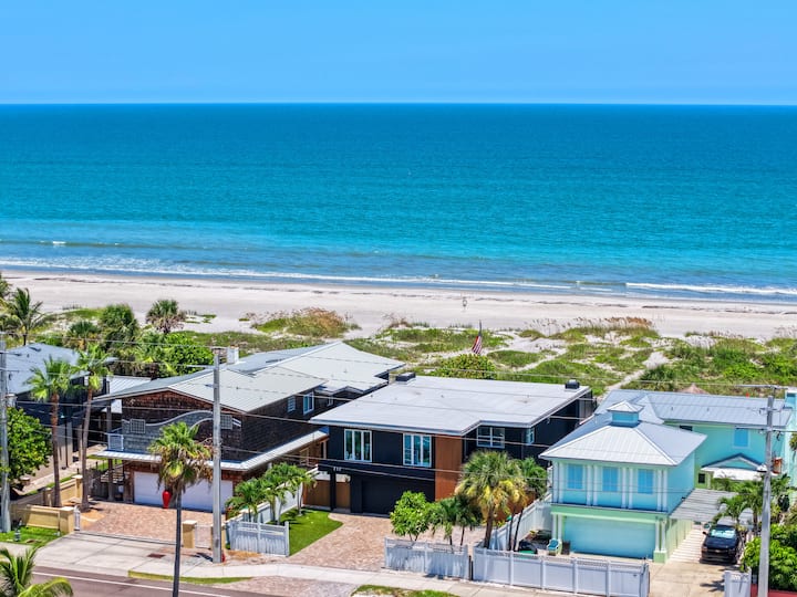 11bed Oceanfront Villa - 6br With Game Rm, Hot Tub - Cocoa Beach