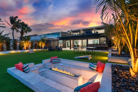 11BED Oceanfront Villa - 6BR with Game Rm, Hot Tub