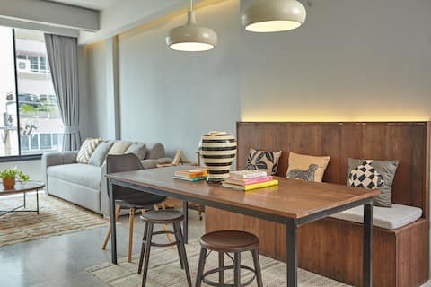 Triplex Apartment | Walk to BTS Nana | Free pickup