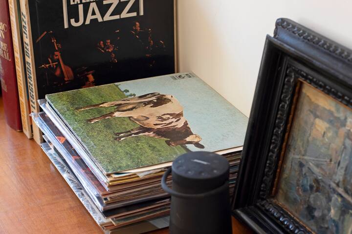 Trastevere Charm | 3BR + Iconic La Cornue Kitchen gallery image 5