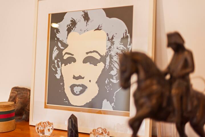 Trastevere Charm | 3BR + Iconic La Cornue Kitchen gallery image 3