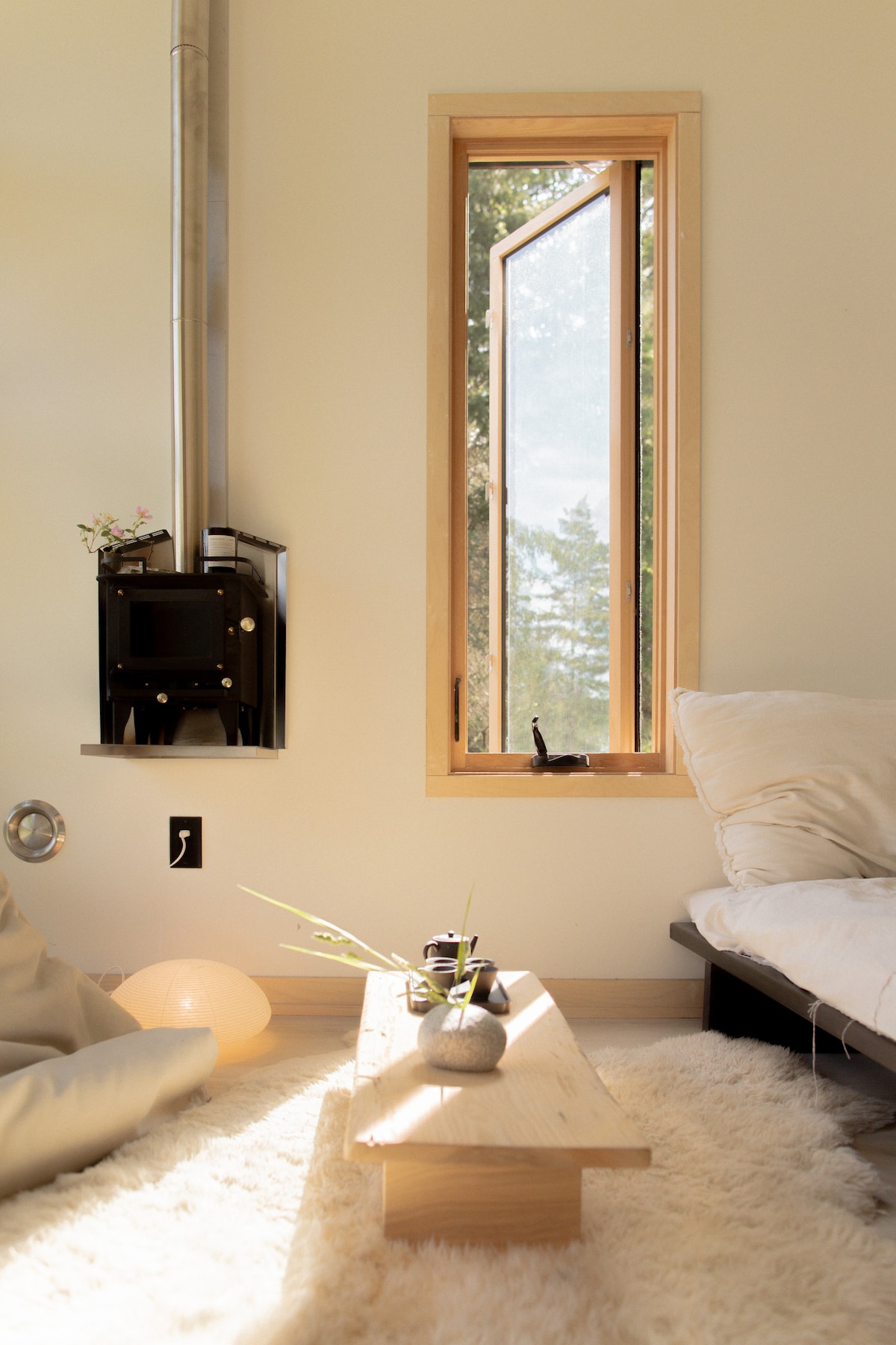 4550d887-a1a8-4827-8479-