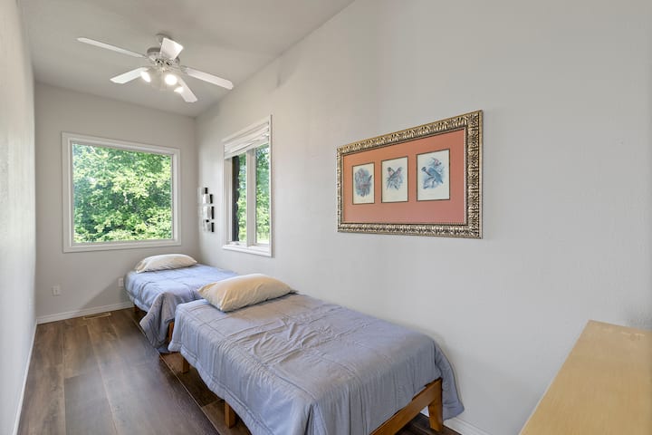 Please note: This is not a traditional bedroom but an old office space off of the primary ensuite (great for kids)