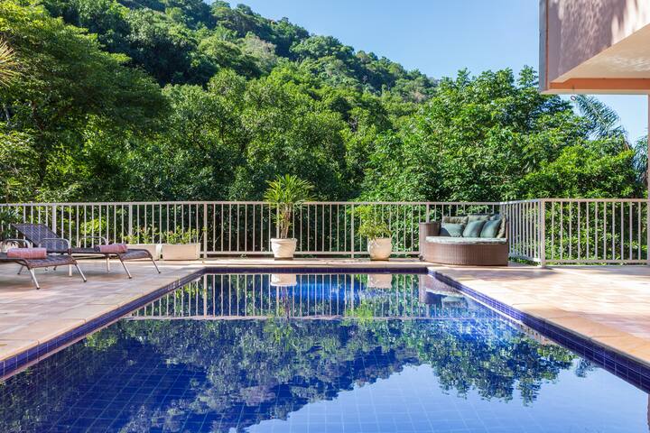 6 Bedroom Rio Villa Very Central gallery image 2