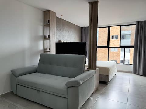 Successful Airbnb property: LOFT 1101, A/C, Central location, Wi-Fi, sleeps 4. in Antioquia