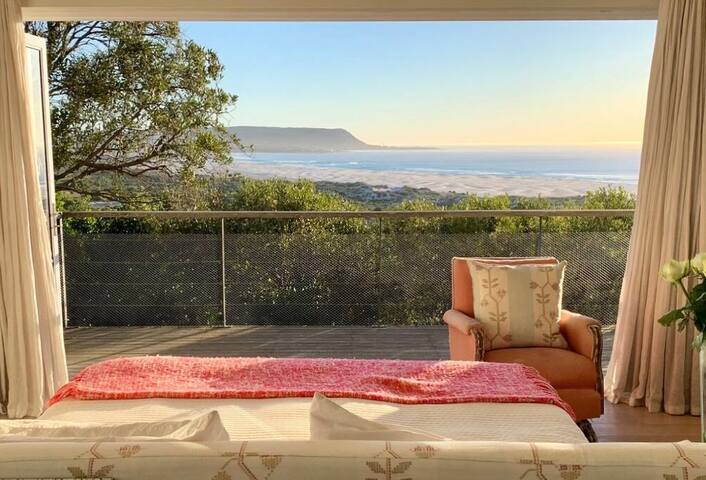 Danish Dream – beautiful home with amazing views gallery image 4