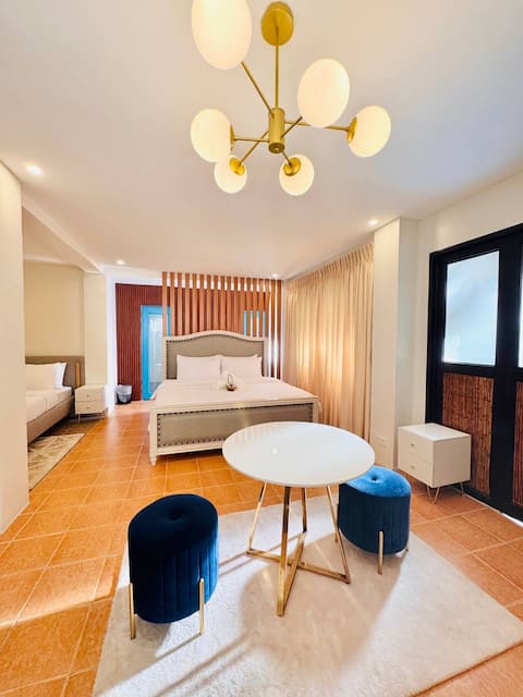 Vida Pacifica | Family Villa - 25pax Beach Access