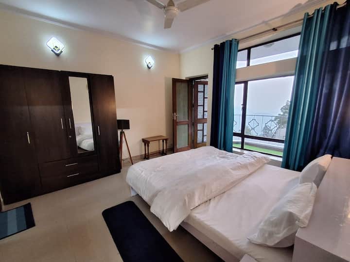 Mountain View 2bhk : Viram By Lehriyat Retreats - Mussoorie