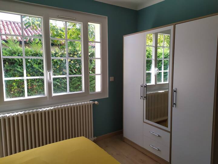 غرفة النوم 2