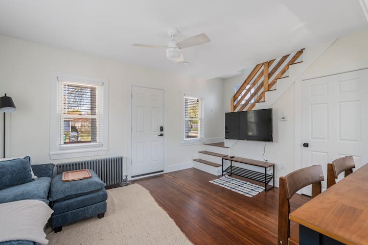 2br Steps To Oakland Beach Near Airport - Rhode Island