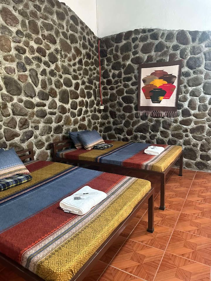 Guestroom (11pax) Farm Stay In Sariaya, Quezon - Candelaria