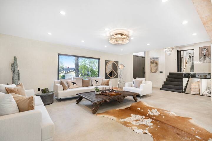 Luxury Oasis with Pool & Private Backyard Escape gallery image 3