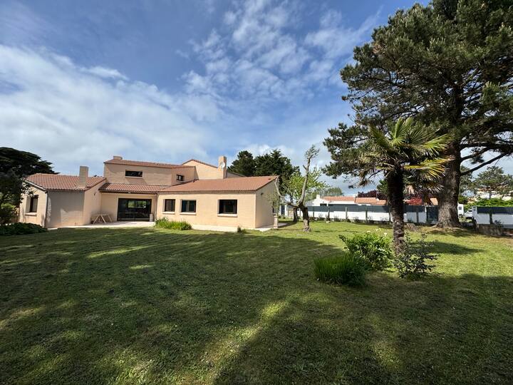 Grande Maison Familiale Face à La Mer - Préfailles