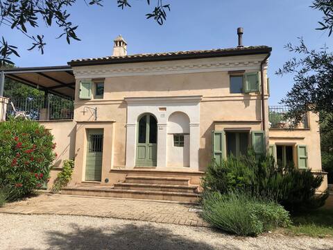 Charming Italian Country House With Pool