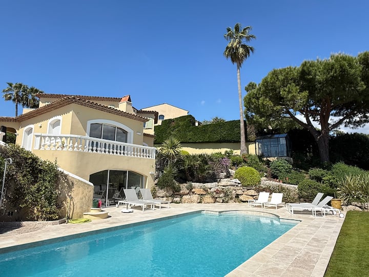 Villa Antibes, Mit Pool, Meer- Und Seealpenblick - Antibes