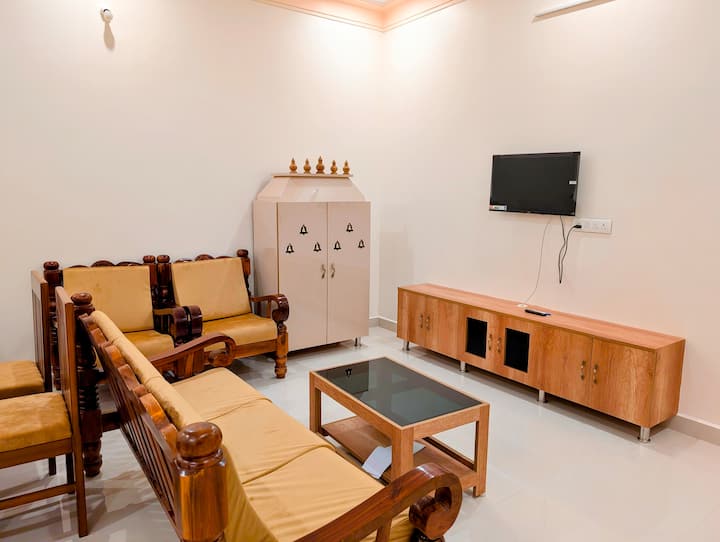 Yellowra Farmstay - 2bhk House In Peaceful Area - Tiruvannamalai