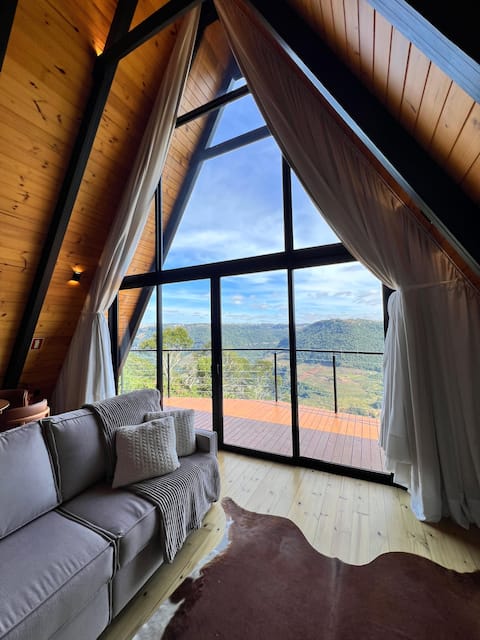 High mountain retreat in Serra Gaúcha