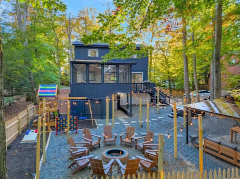Private Poconos Retreat! HotTub, GameRoom, FirePit