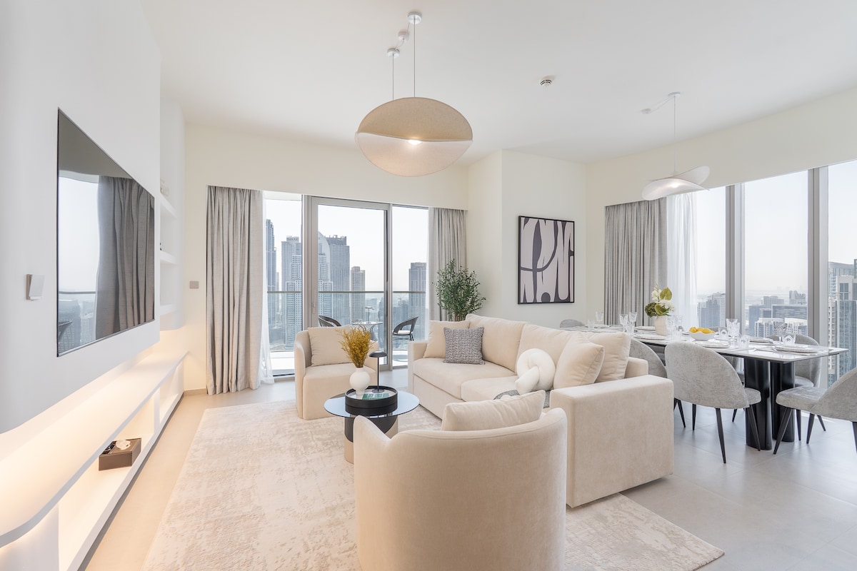 3 Bedroom Furnished Apartment | Grande Signature Residences 5