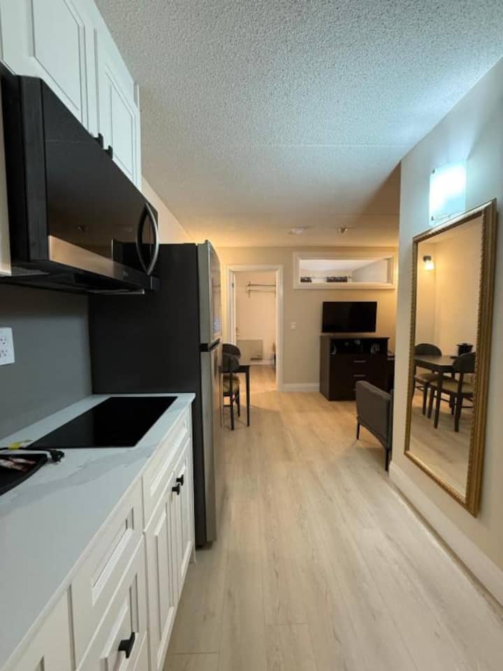 1 Bedroom Apt On The Niagara Gorge W/ Breakfast! - Niagara Falls