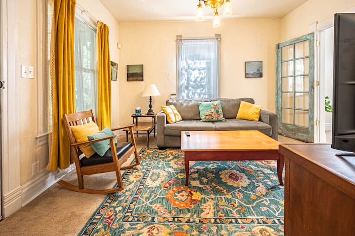 Good Karma Cottage

A Strp 25-0166 - Colorado