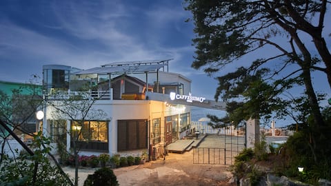 Daebudo Sea Art Sea Pension (2nd floor) — Includes outdoor air tent, karaoke room, and barbecue area