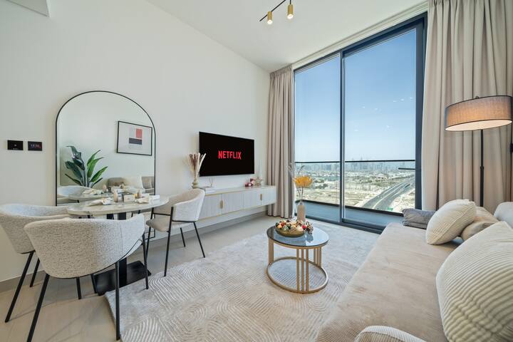 Inani Holiday Homes LLC managed Airbnb listing 3