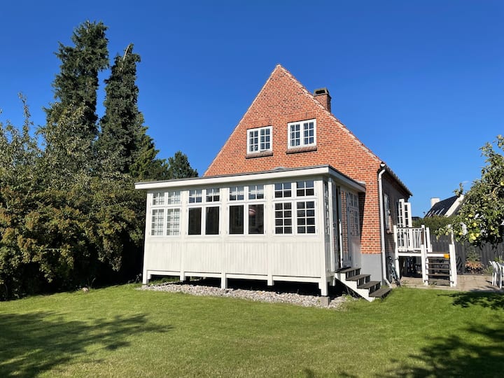 Charming 1929 Townhouse Stay - Kopenhagen