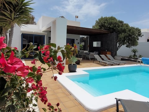 Exclusive Villa with Heated Private Pool