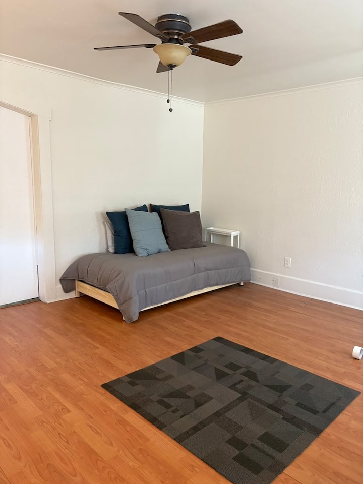 მისაღები ოთახი