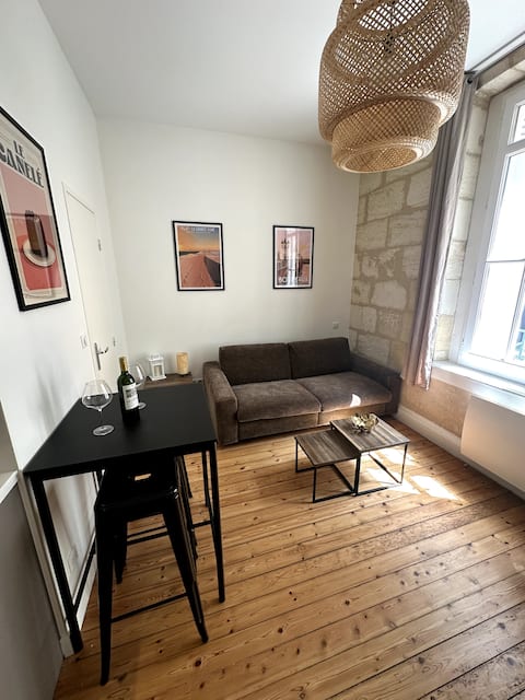 Airbnb performant: Bordeaux City Center Studio à Bordeaux Centre