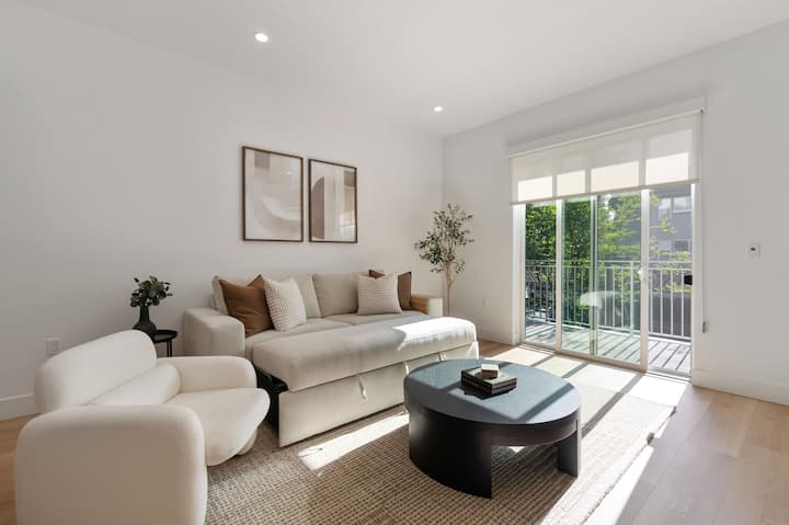 Chic-roomy 2br 2ba/pool • Near Levis, Apple, Nvdia - Sunnyvale, CA