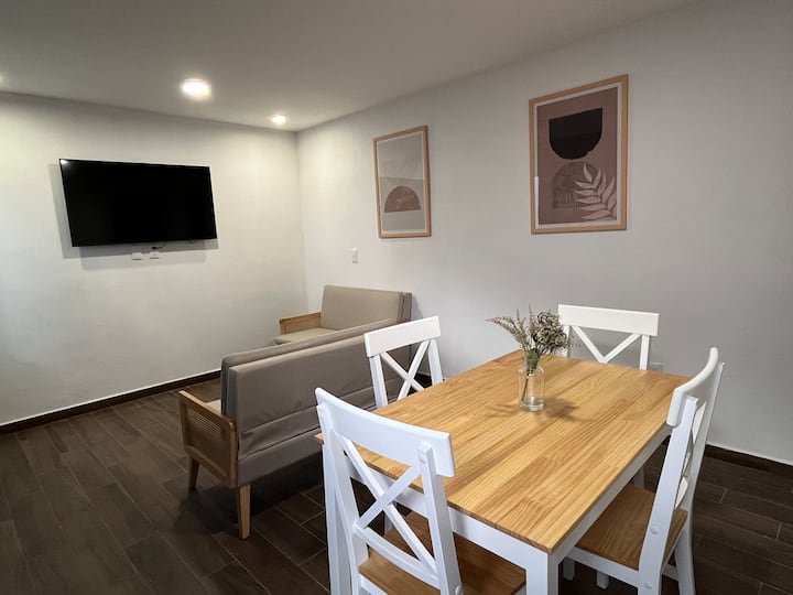 Bonito Y Céntrico Departamento - Querétaro