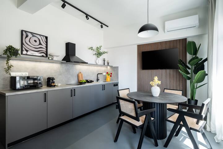 Atelier 64, Monastiraki Suite A2 gallery image 3