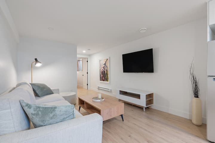 Acadia Suite Escape | Brand New - Calgary