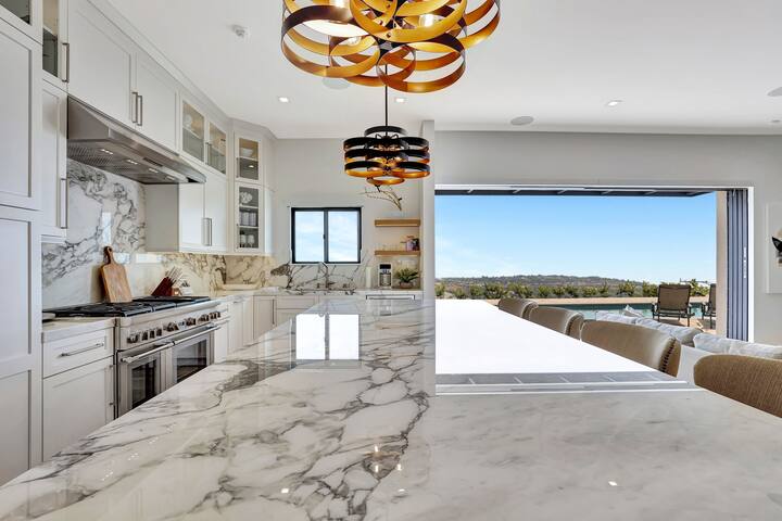 Gated Ocean View Estate gallery image 5