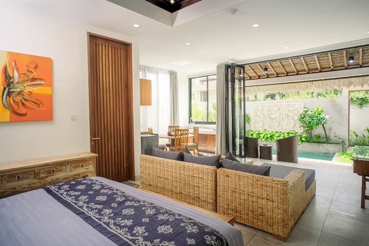 Modern 1br Luxury Villa W/ Private & Peaceful Pool - Jimbaran