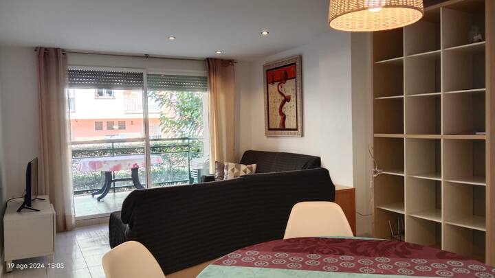 Apartamento Solo Para Familias - Daimuz