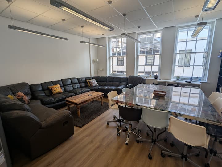 Historic 6-12 Bed House | Central Bristol Groups - Bristol