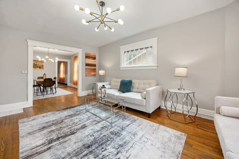 Modern 6BR,Near Syracuse U, Zoo, Destiny &Downtown