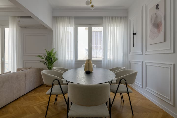 Timeless Plaka Retreat