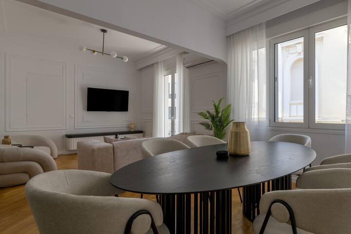 Timeless Plaka Retreat gallery image 5