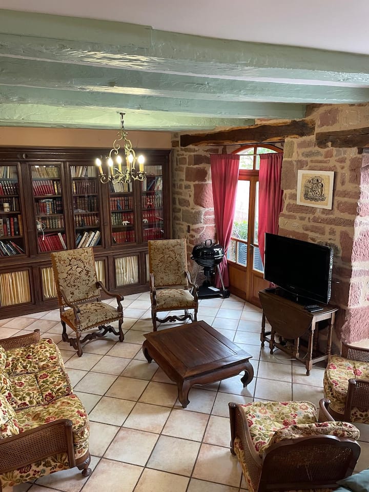 Maison Du Bourg - Terrasse - Meyssac - Beaulieu-sur-Dordogne
